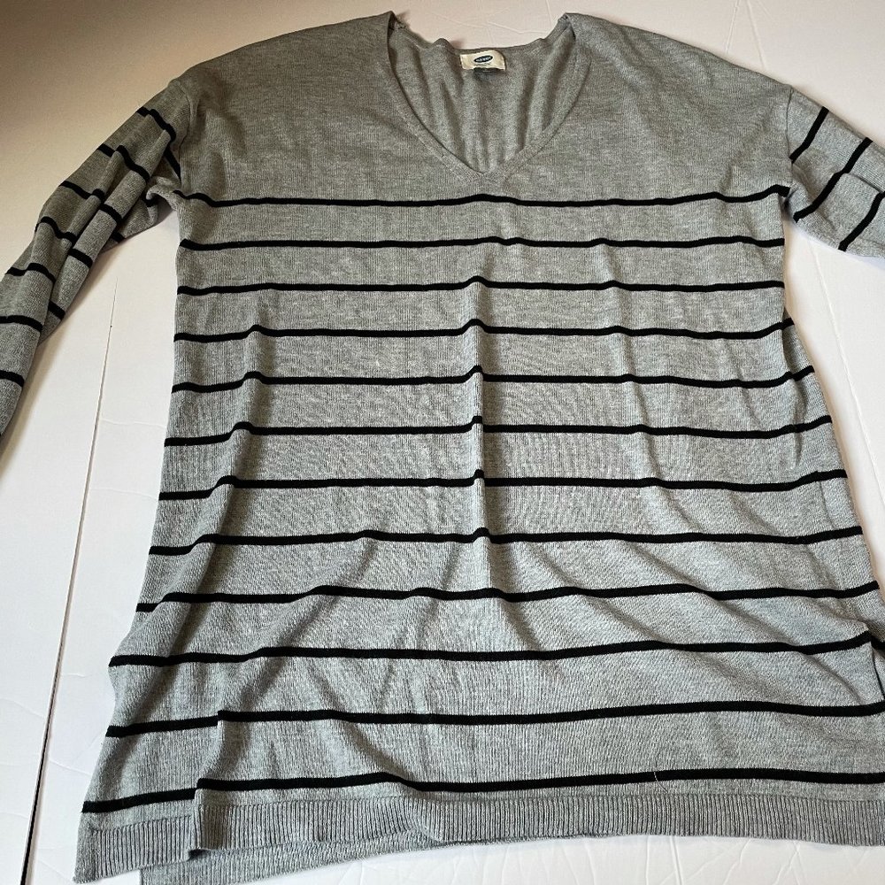 Old Navy Sweater